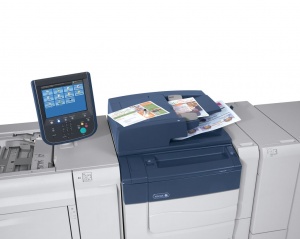Компания Xerox запустила новую модификацию полноцветных ЦПМ Xerox Color C60/C70